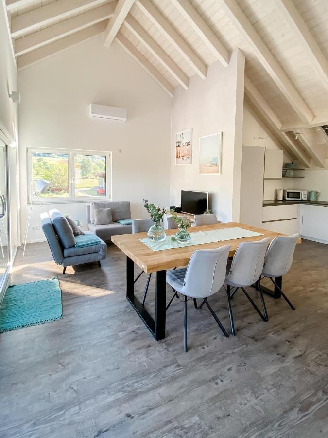 Wunderschoene Helle Wohnung Mit Grosser Dachterrasse Gottmadingen Buitenkant foto